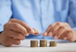 資本金を７０００万に増資しました